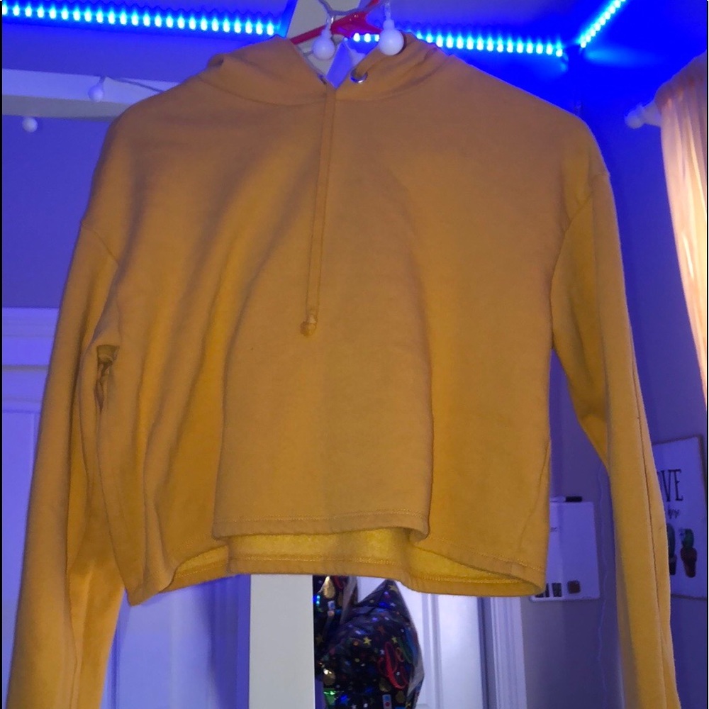 cropped yellow hoodie